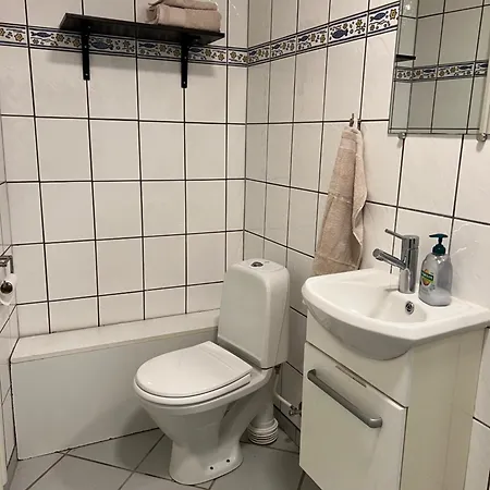 Apartamento With Wifi, Close To Center, And Forrest *